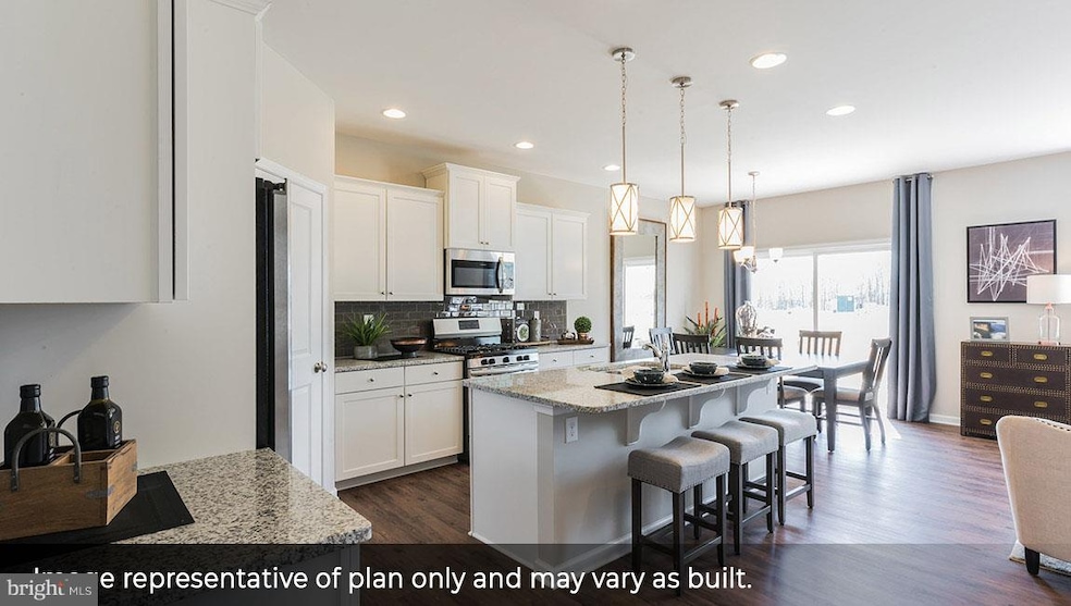 6 Schreibel Ct, Burlington, NJ 08016 - photo 1