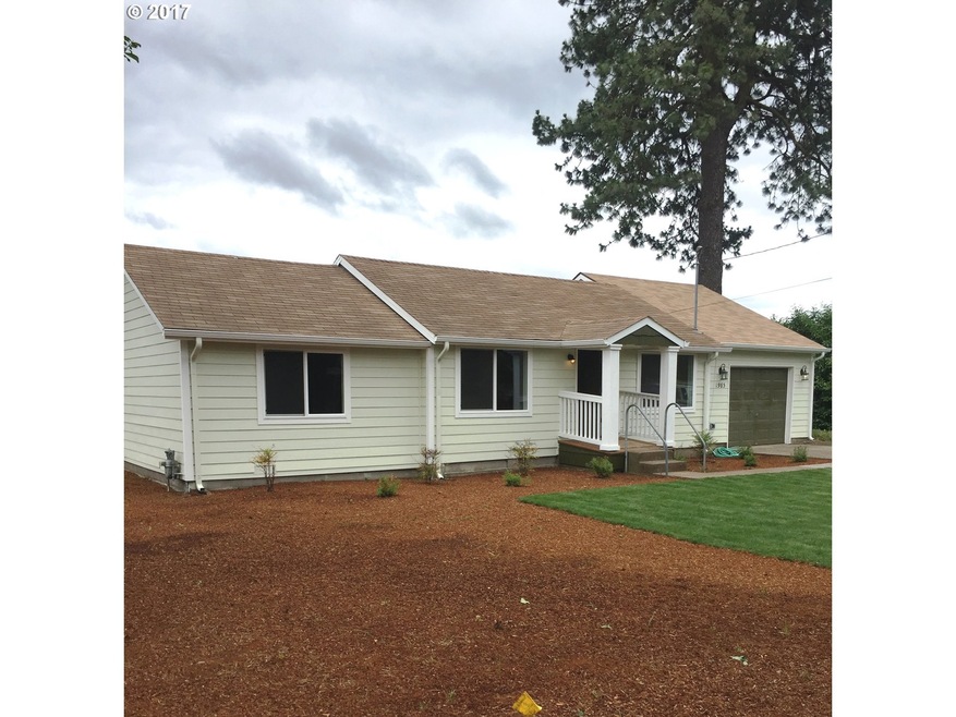 1983 2nd St, Springfield, OR 97477 - photo 1