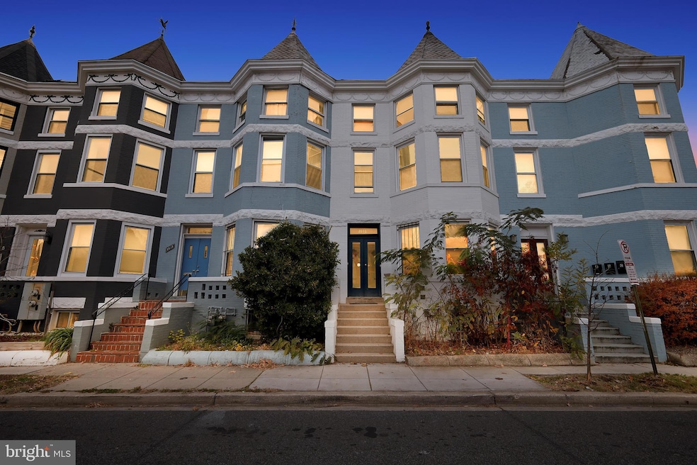 2032 N Capitol St NW unit 1, Washington, DC 20002 - photo 1
