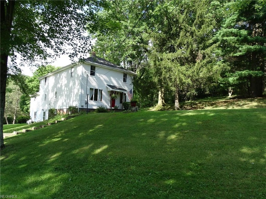 Roomy 5-bedroom farmhouse