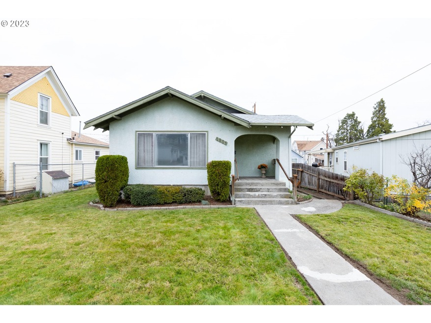1005 E 9th St, the Dalles, OR 97058 - photo 1