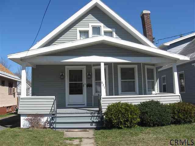 827 Vischer Ave, Schenectady, NY 12306 - photo 1