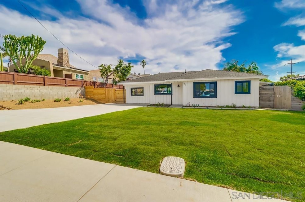 923 Melba Rd, Encinitas, CA 92024 - photo 1