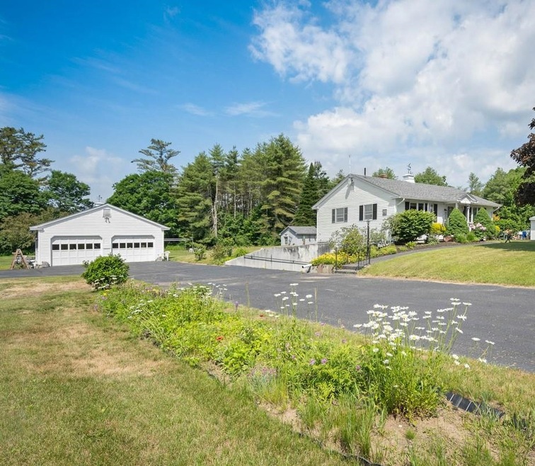 168 New Hampton Rd, Franklin, NH 03235 - photo 1