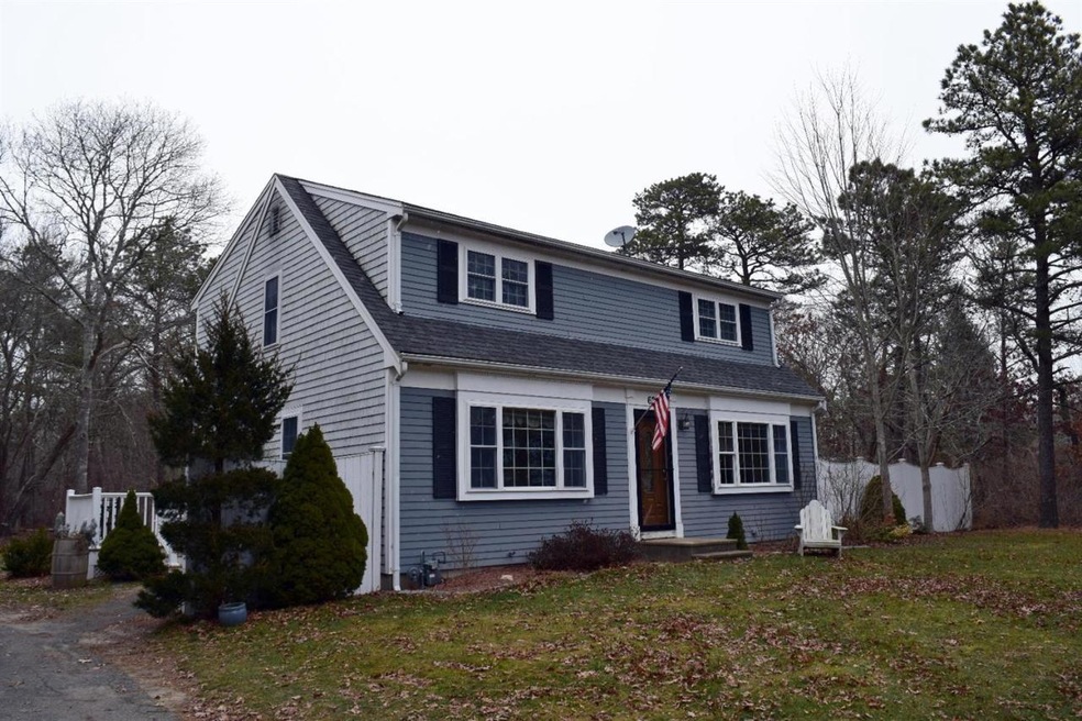 62 Triangle Cir, Sandwich, MA 02563 - photo 1