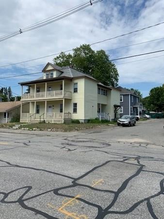 941 Lakeview Ave, Lowell, MA 01850 - photo 1