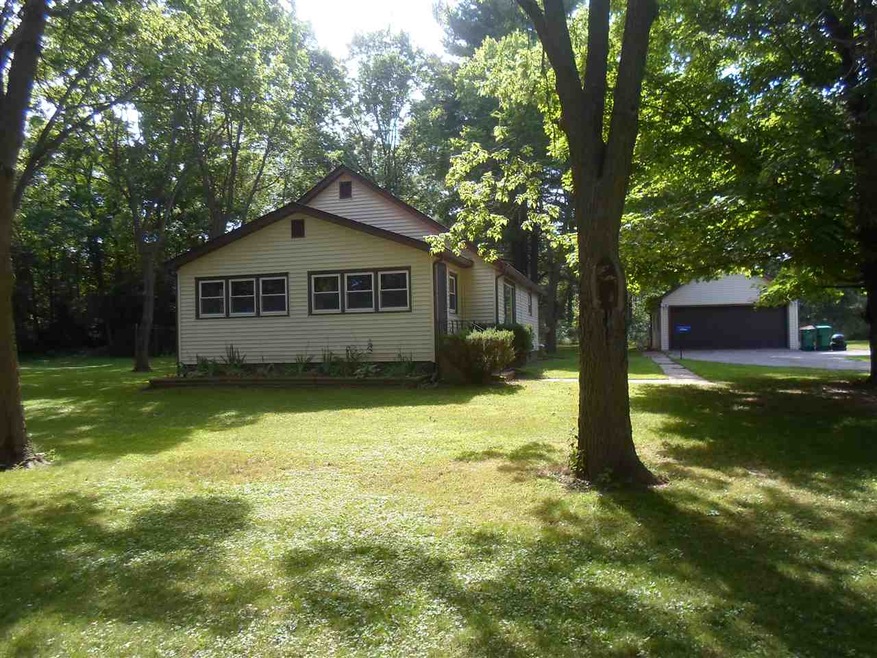 3811 W 5th St, Afton, WI 53501 - photo 1