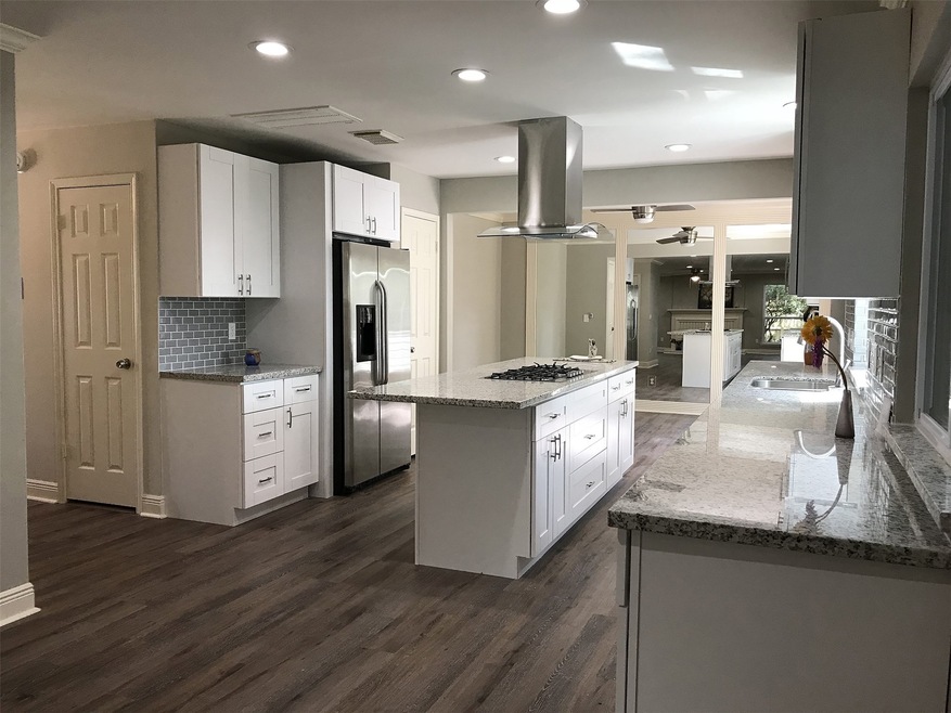 7422 Dogwood Falls Rd, Houston, TX 77095 - photo 1