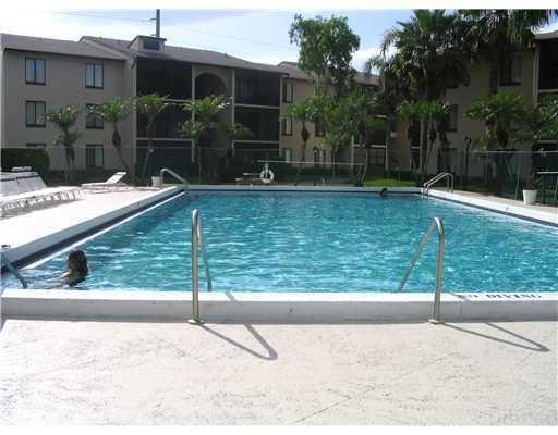 201 Foxtail Dr unit D3, Greenacres, FL 33415 - photo 1