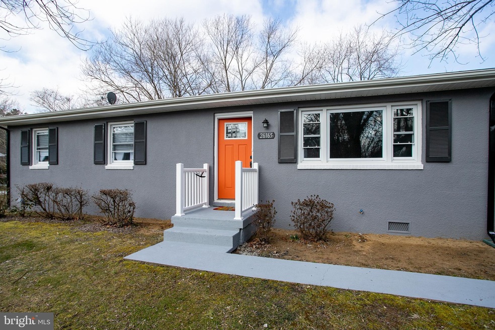 26165 Barnes Ct, Mechanicsville, MD 20659 - photo 1