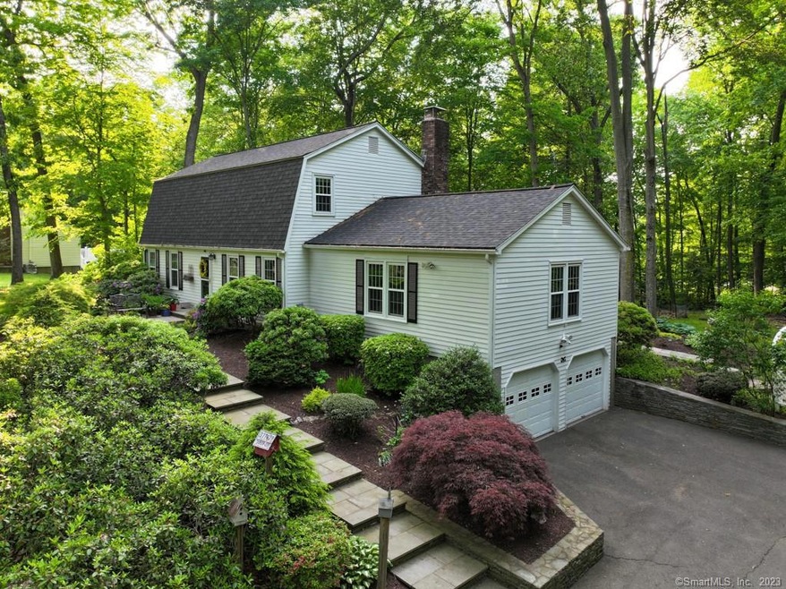 175 Pepper Tree Hill Ln, Southbury, CT 06488 - photo 1