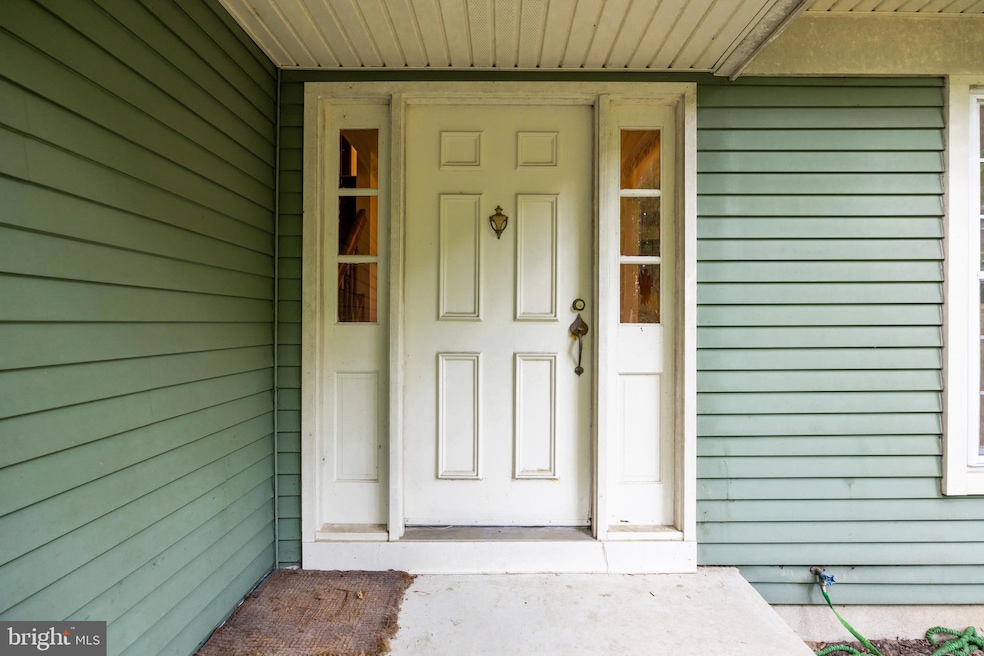 8 Olde Towne Ct, Medford, NJ 08055 - photo 1