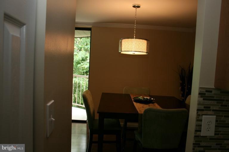 3352 Huntley Square Dr unit A2, Temple Hills, MD 20748 - photo 1