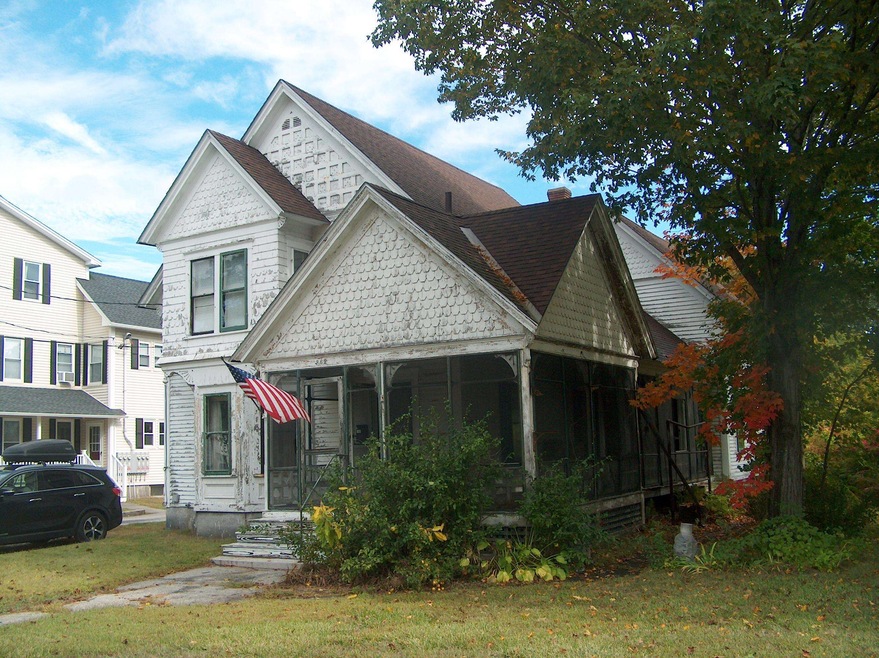 262 N State St unit .UT, Concord, NH 03301 - photo 1