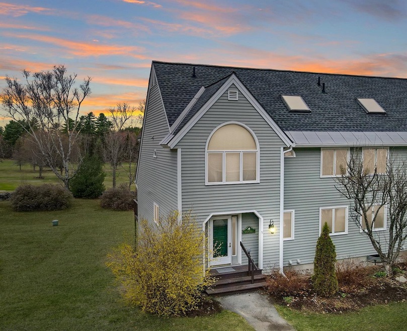 67 Fairways Dr unit 5, Bethlehem, NH 03574 - photo 1