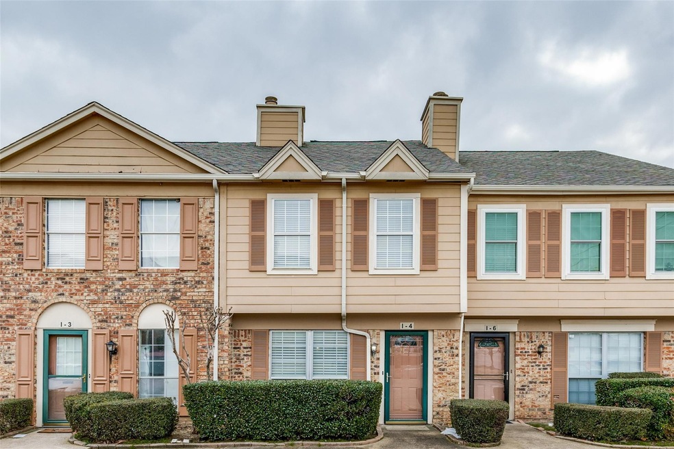 View of townhome / multi-family property