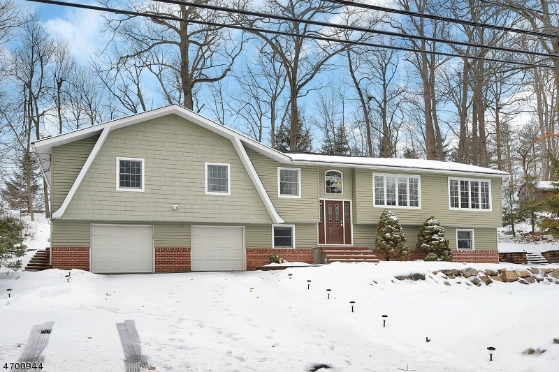 340 Conklintown Rd, Ringwood, NJ 07456 - photo 1