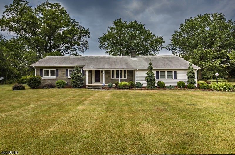 1810 Holland Brook Rd, Branchburg, NJ 08853 - photo 1