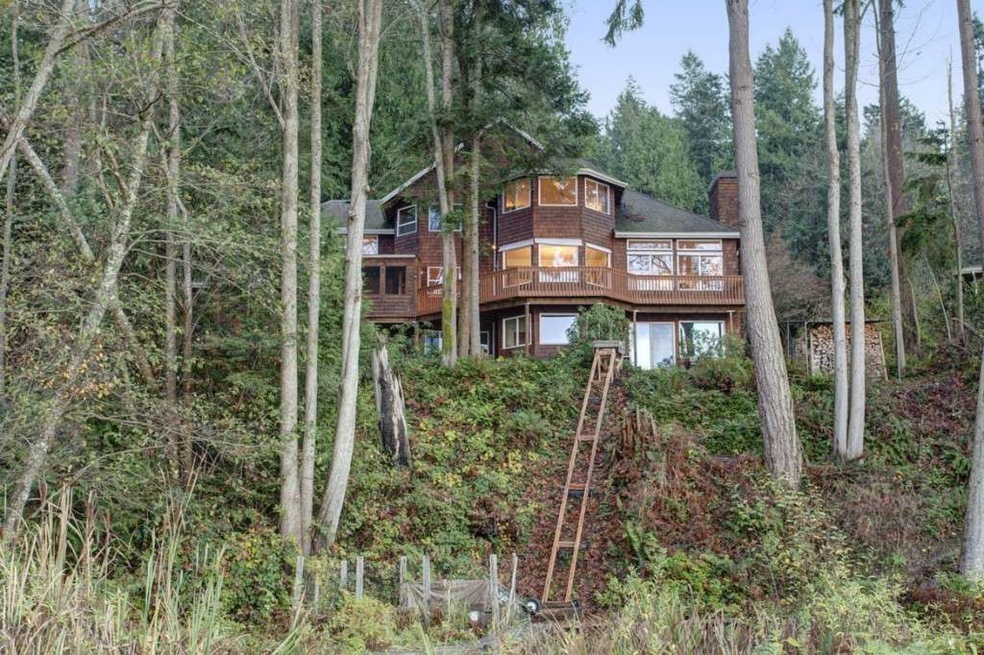 20510 Beach Dr, Stanwood, WA 98292 - photo 1