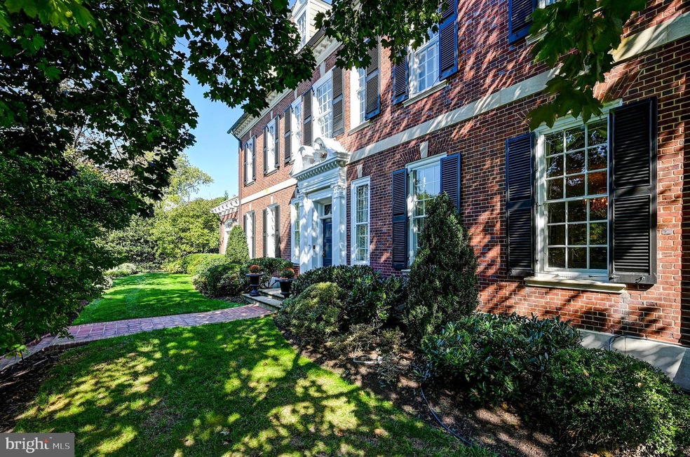 3805 Greenway, Baltimore, MD 21218 - photo 1