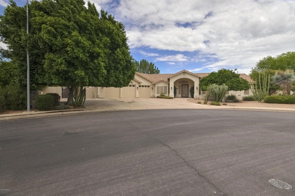 4664 E Downing Cir, Mesa, AZ 85205 - photo 1