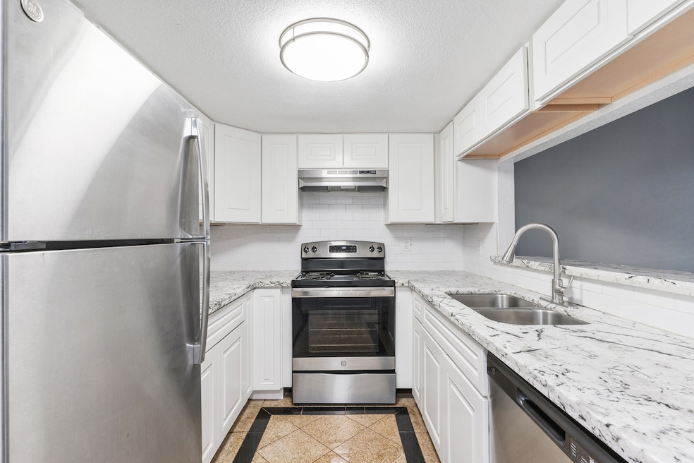 Kitchen with granite Countertops