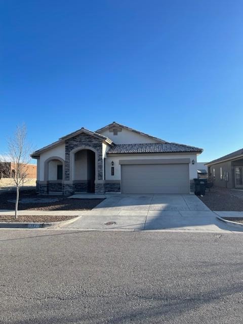 13622 Bradford St, Horizon City, TX 79928 - photo 1