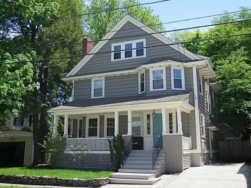 205 Laurel Ave, Providence, RI 02906 - photo 1