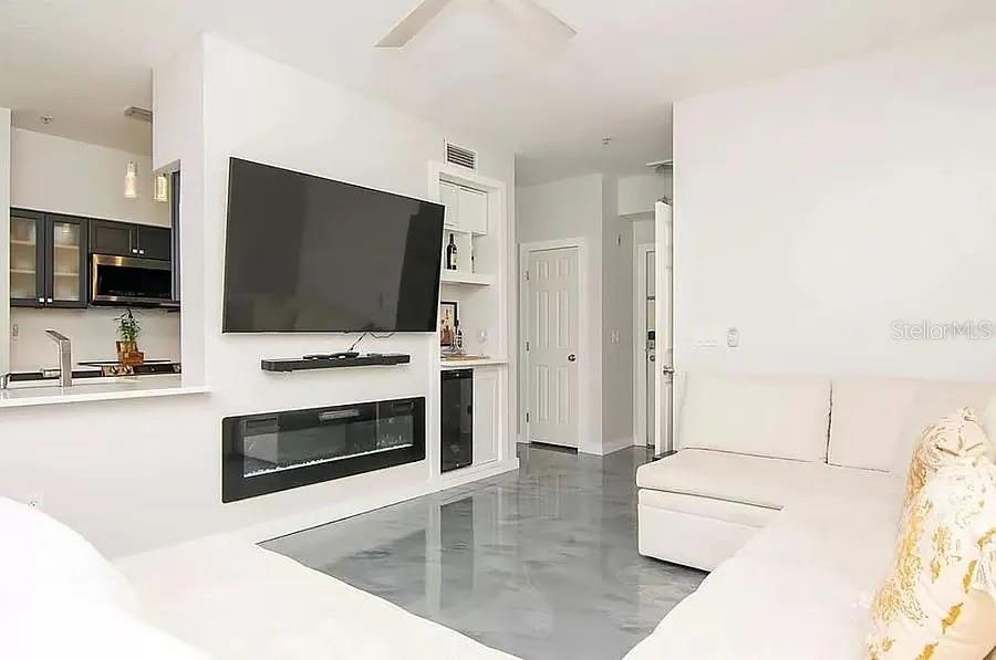 For Rent $2,550/month