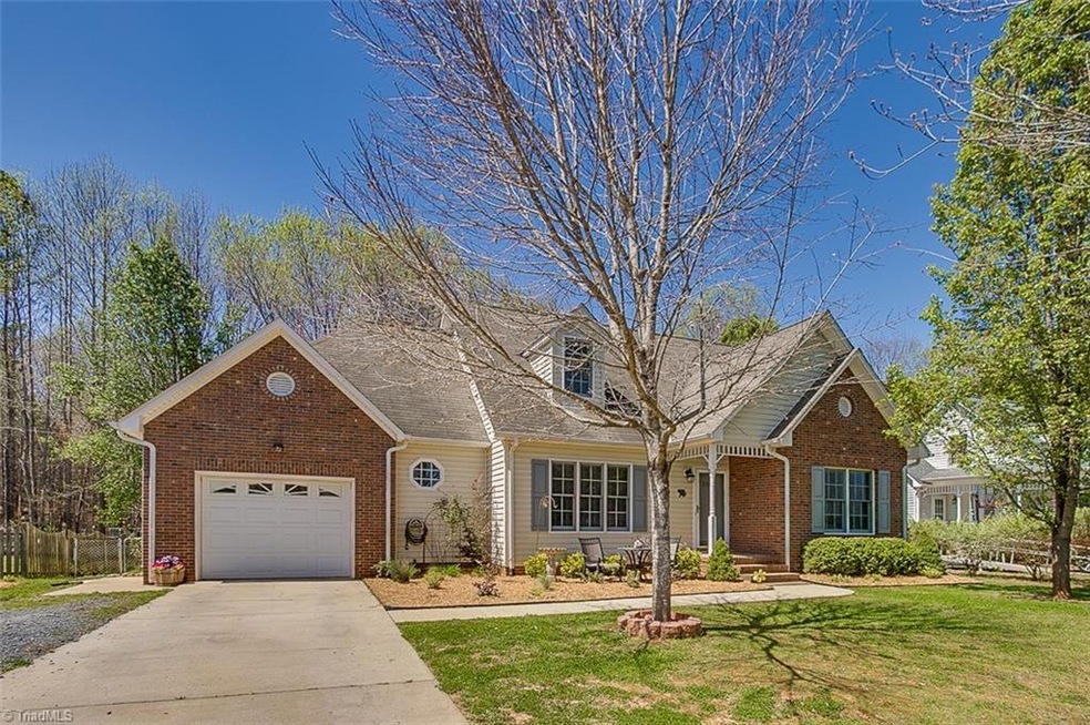 2103 King Ct, Asheboro, NC 27203 - photo 1