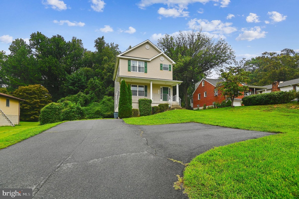 1828 Wildwood Ave, Parkville, MD 21234 - photo 1