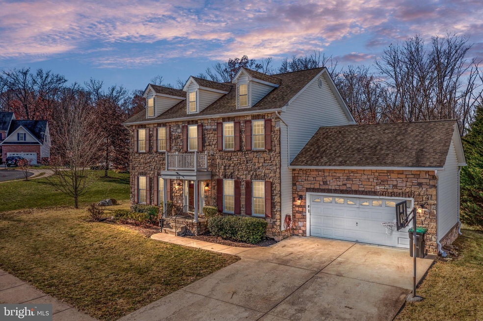 702 Dellinger Dr, Strasburg, VA 22657 - photo 1