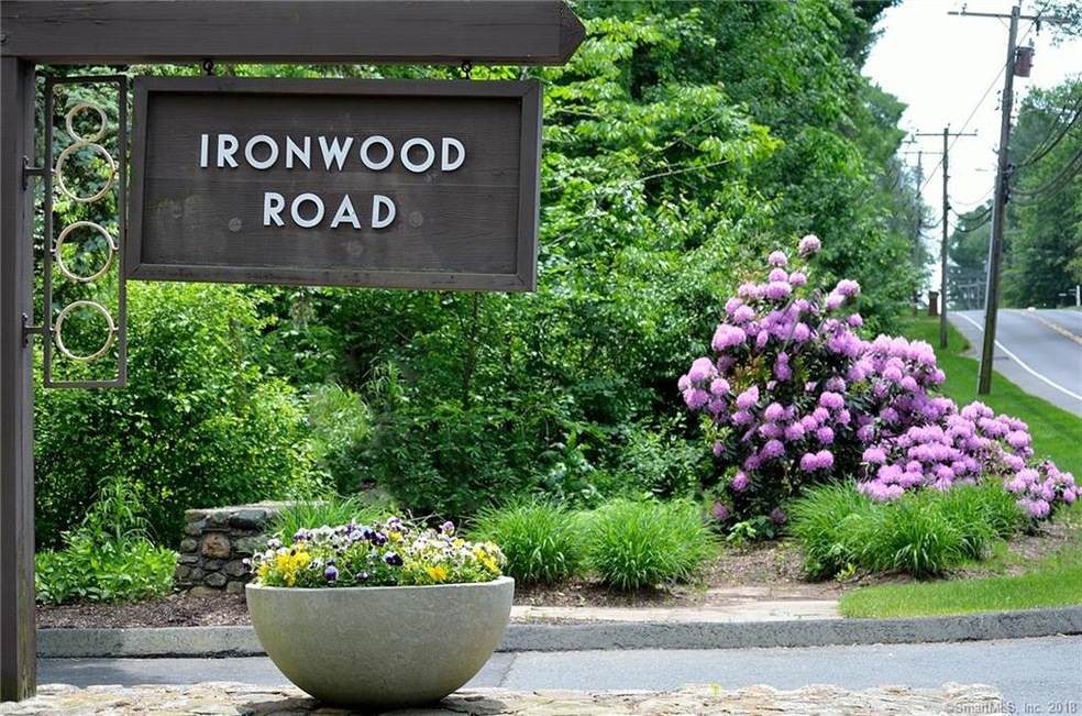 42 Ironwood Rd, West Hartford, CT 06117 - photo 1