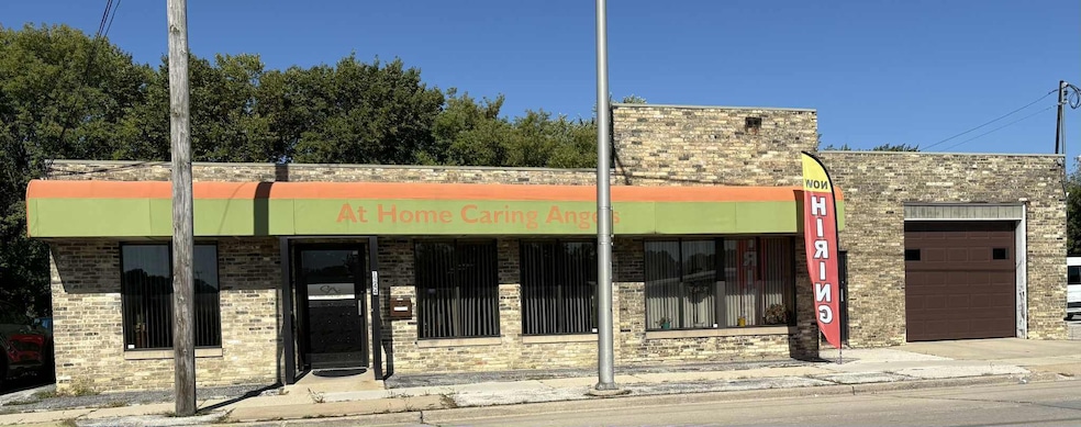 unlisted-address, Waukesha, WI 53186 - photo 1