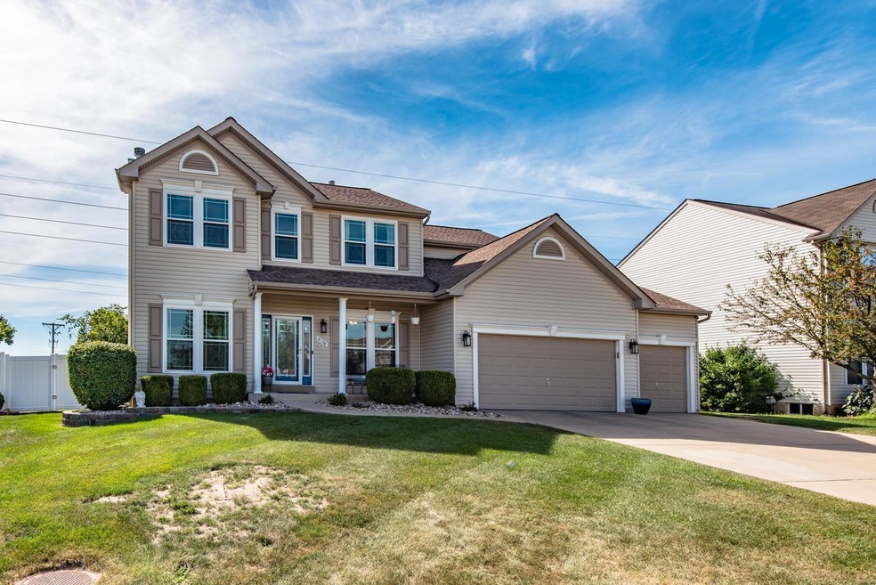 8108 Glen Arbor Dr, Lake Saint Louis, MO 63367 - photo 1