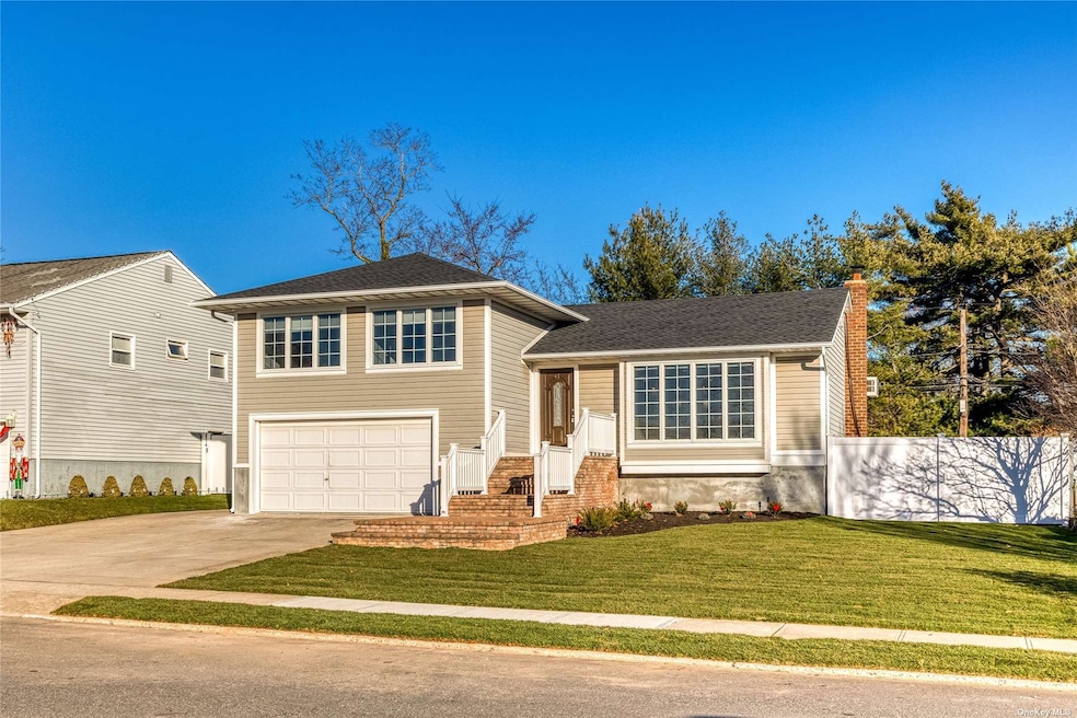 Sold $834,000 • Co-Listing Agent