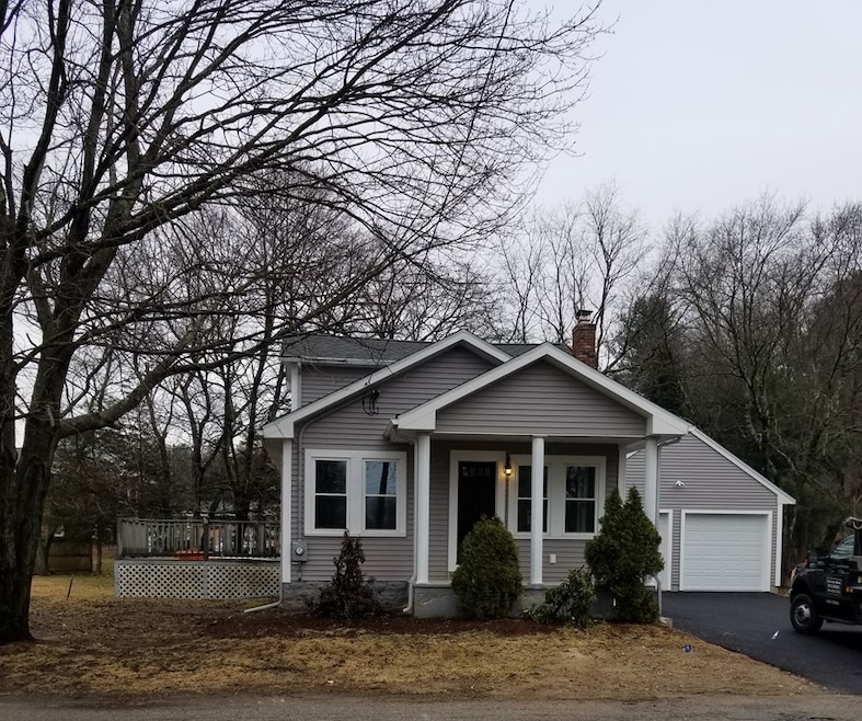 30 Elbow St, Bellingham, MA 02019 - photo 1