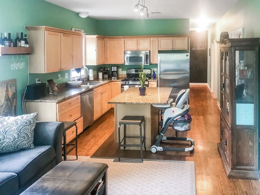 39 Montgomery St unit 1, Cambridge, MA 02140 - photo 1