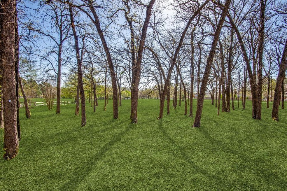 3852 Leisure Ln, Denton, TX 76210 - photo 1