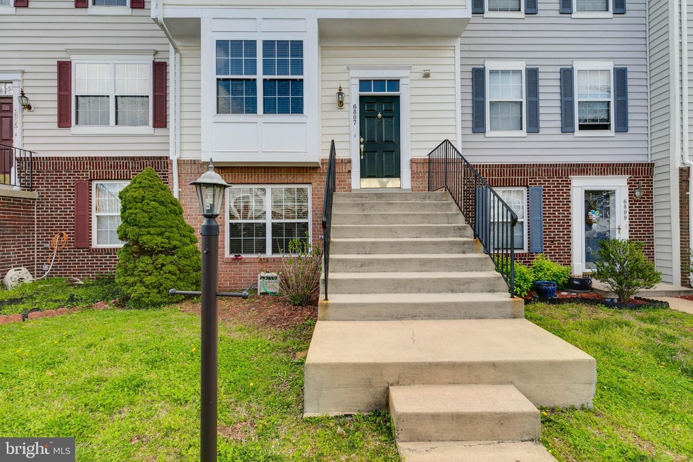 6807 Avalon Isle Way, Gainesville, VA 20155 - photo 1