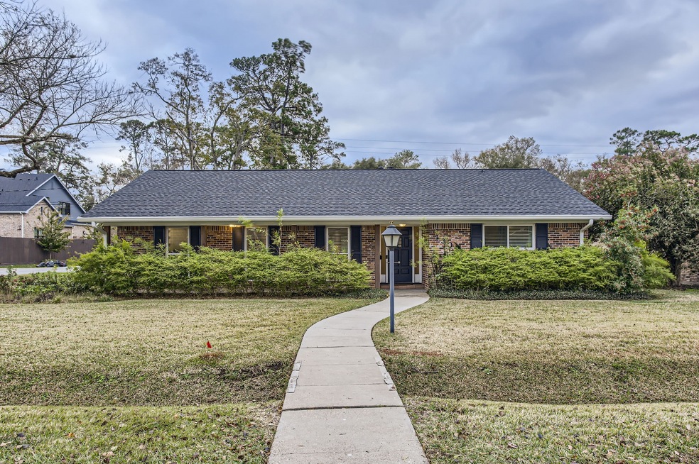 1303 Del Norte St, Houston, TX 77018 - photo 1