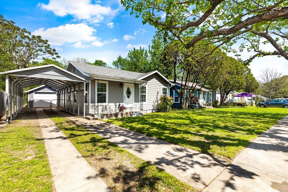 444 Bales St, Cleburne, TX 76033 - photo 1