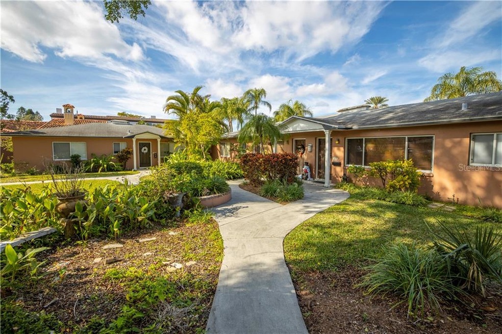 Great landscape and curb appeal on this 3-unit pro