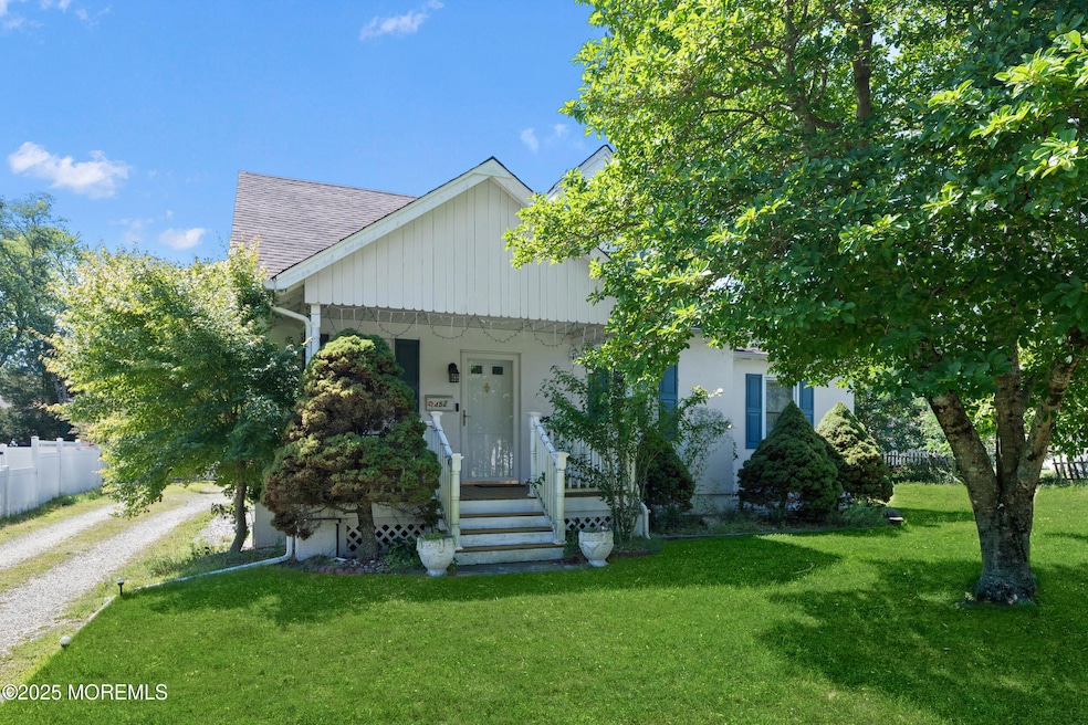 452 W Park Ave, Oakhurst, NJ 07755 - photo 1