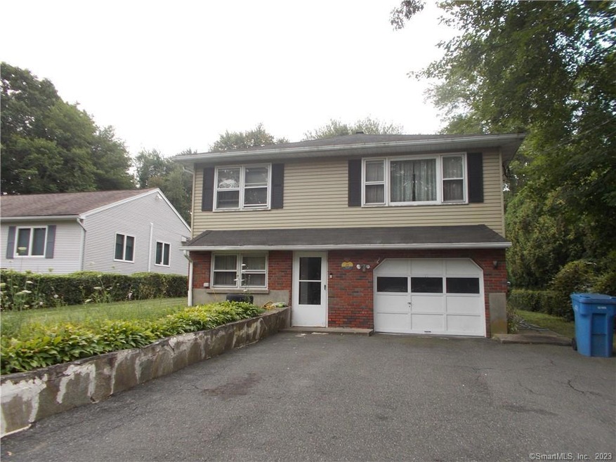 49 Anawan Ave, Waterbury, CT 06708 - photo 1