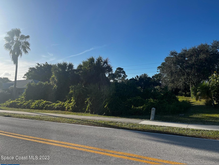 144 Main St, Sebastian, FL 32958 - photo 1