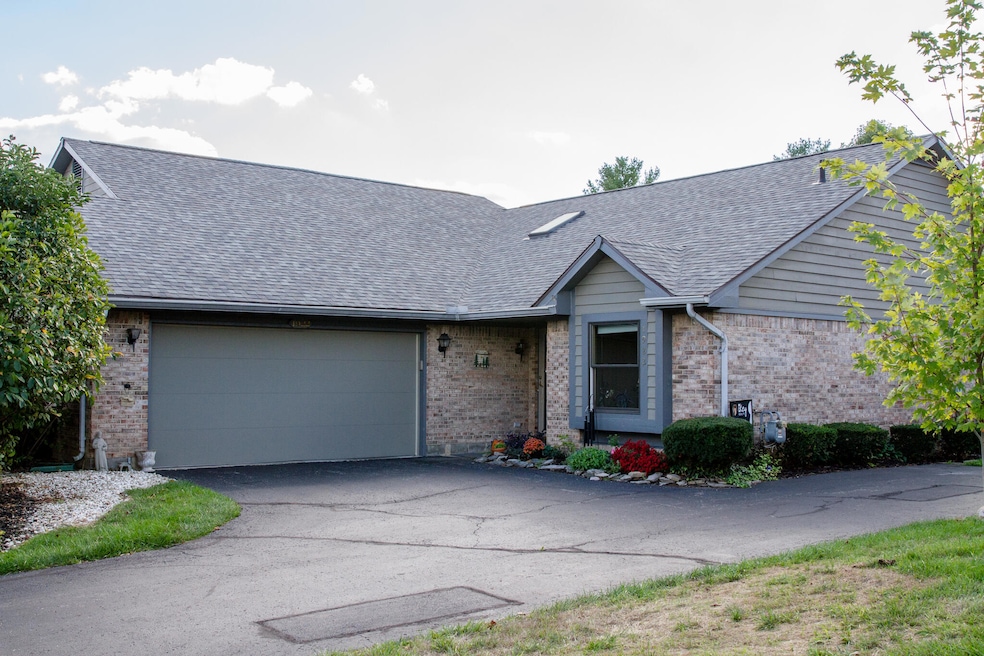 1922 Wedgewood Cir, Springfield, OH 45503 - photo 1