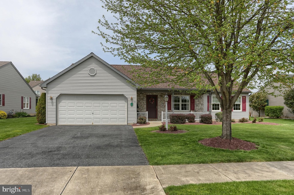 122 Arbor Dr, Myerstown, PA 17067 - photo 1