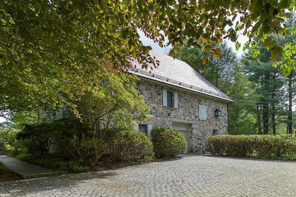 67 West Ln, Pound Ridge, NY 10576 - photo 1