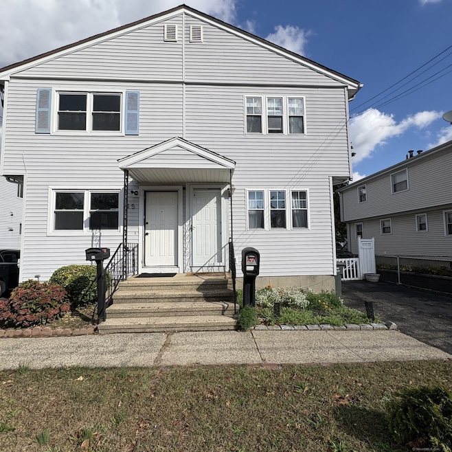 For Rent $3,000/month • Co-Listing Agent